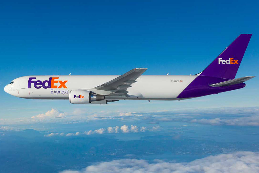 Avião Boeing 767-300F FedEx