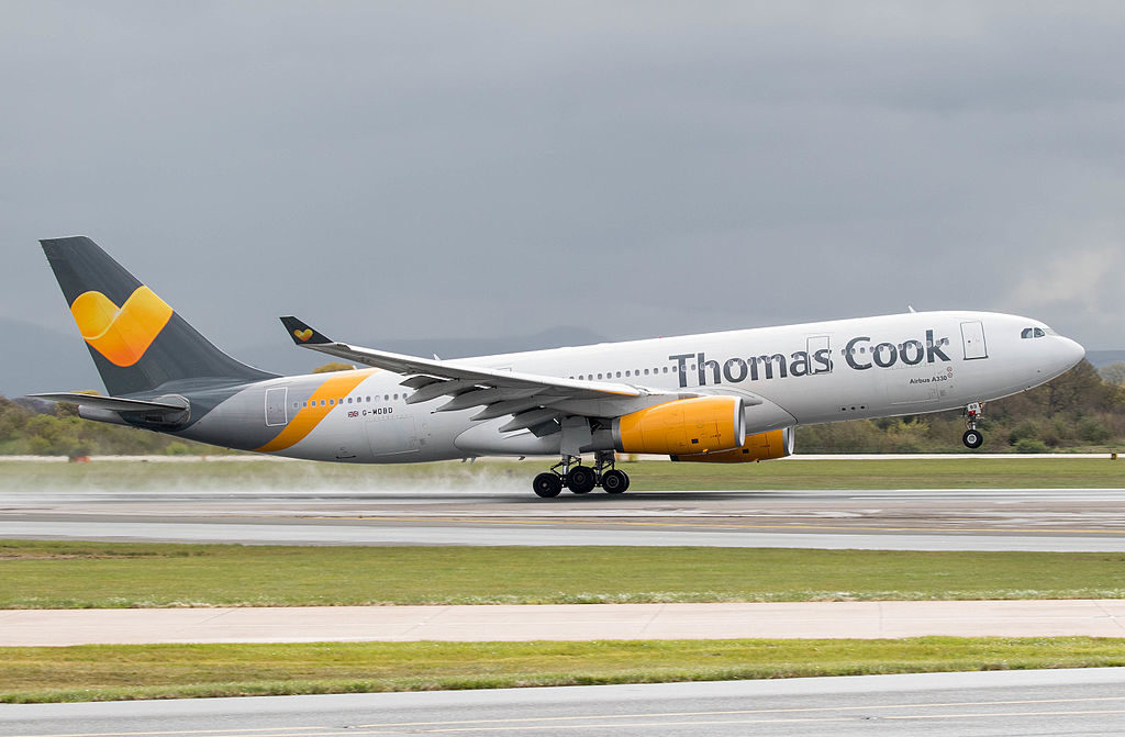 Avião Airbus A330 Thomas Cook