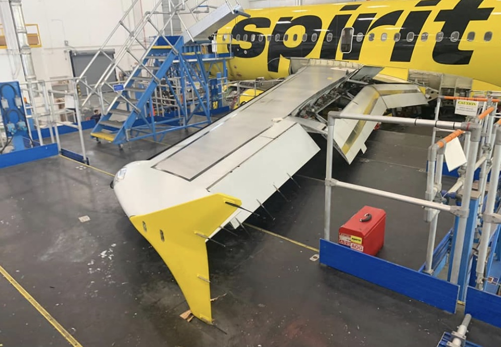 A319 Spirit Danificado Acidente Manutenção Shrklet Plataforma