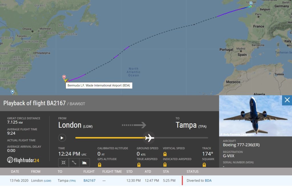 FlightRadar24 Desvio 777 Bermudas Celular Assento