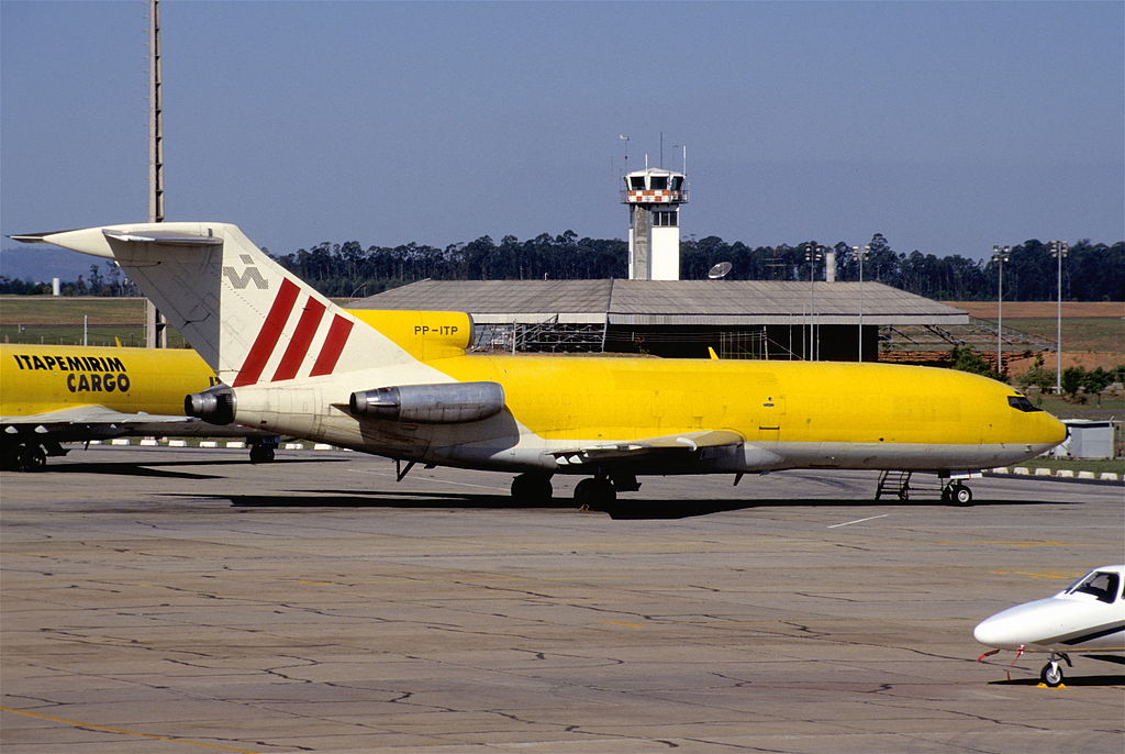 Avião Boeing 727 Itapemirim Cargo