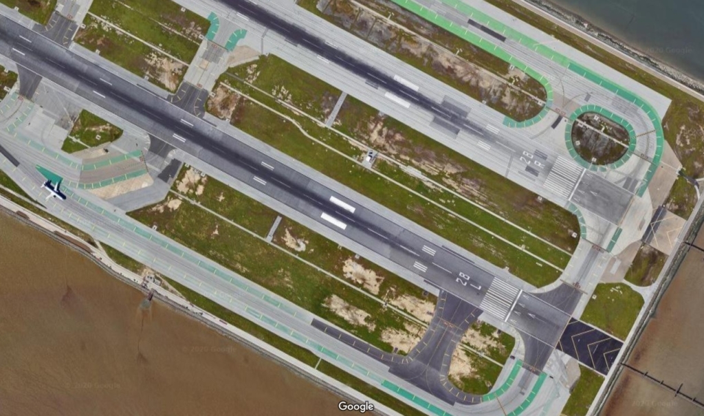 Vista aérea pistas aeroporto São Francisco Google Maps