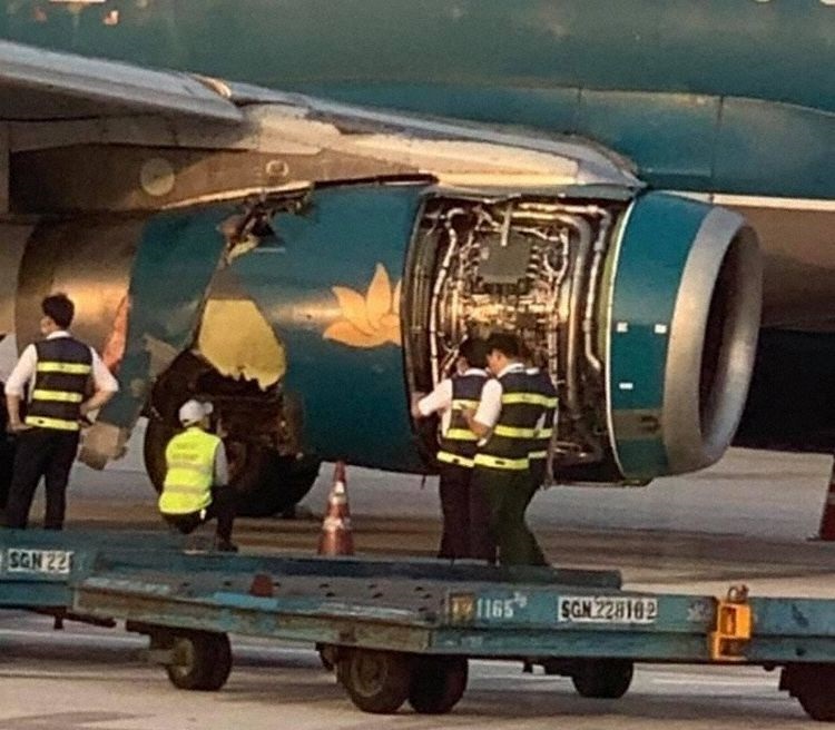 Incidente A321 Vietnam Airlines Estouro Pneu Motor Danificado