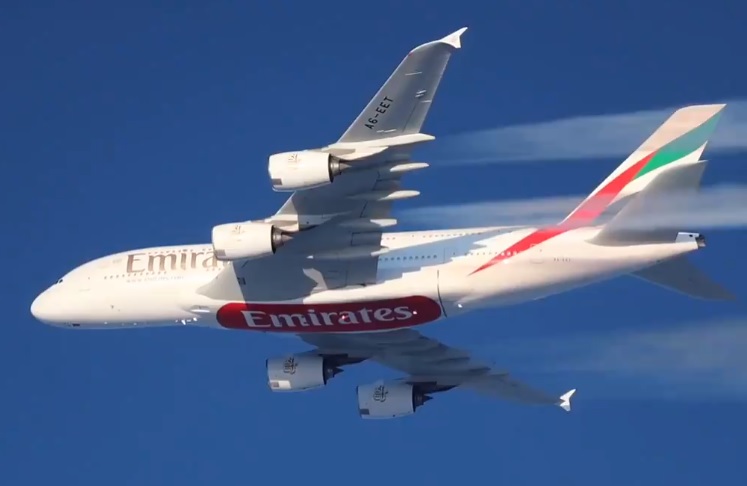 Vídeo print A380 Emirates voo