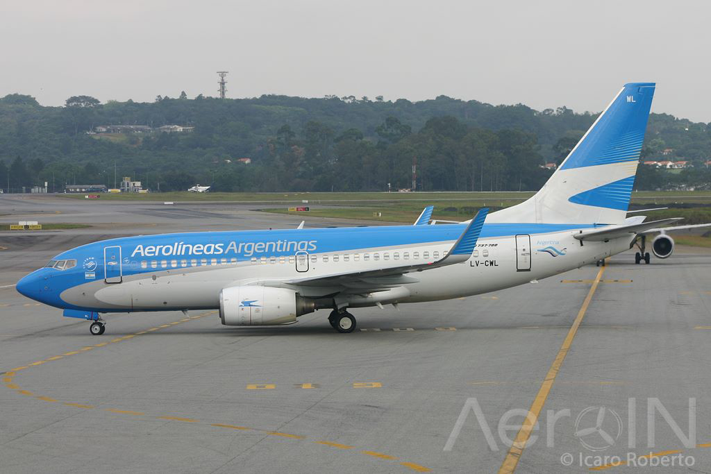 Aerolineas Argentina Boeing 737-700