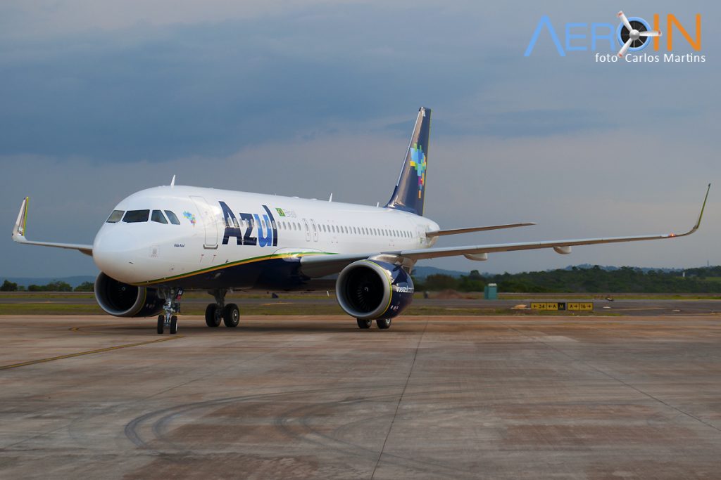 airbus-a320neo-azul-pr-yra-delivery-1