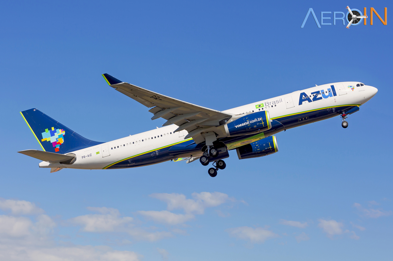 Avião Airbus A330-200 Azul