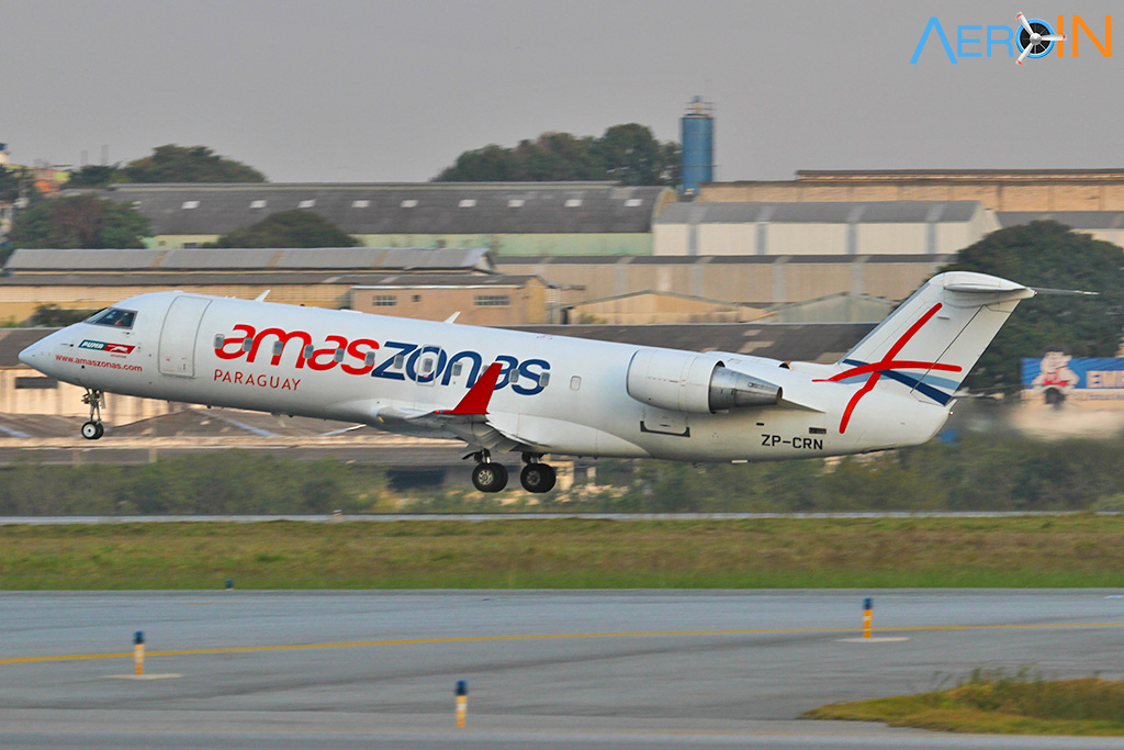 Avião Bombardier CRJ-200 Amaszonas Paraguay