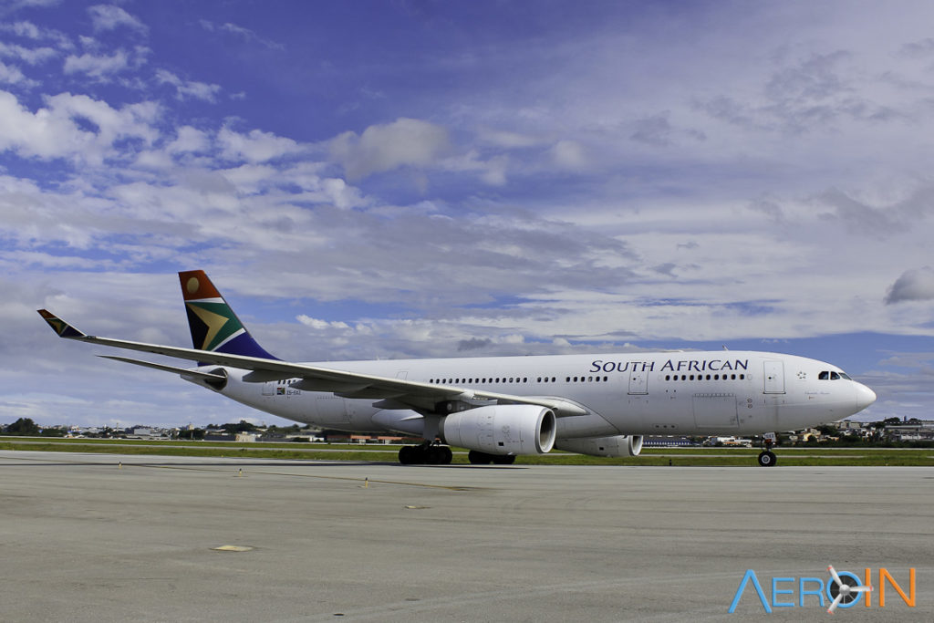 Avião Airbus A330-200 South African