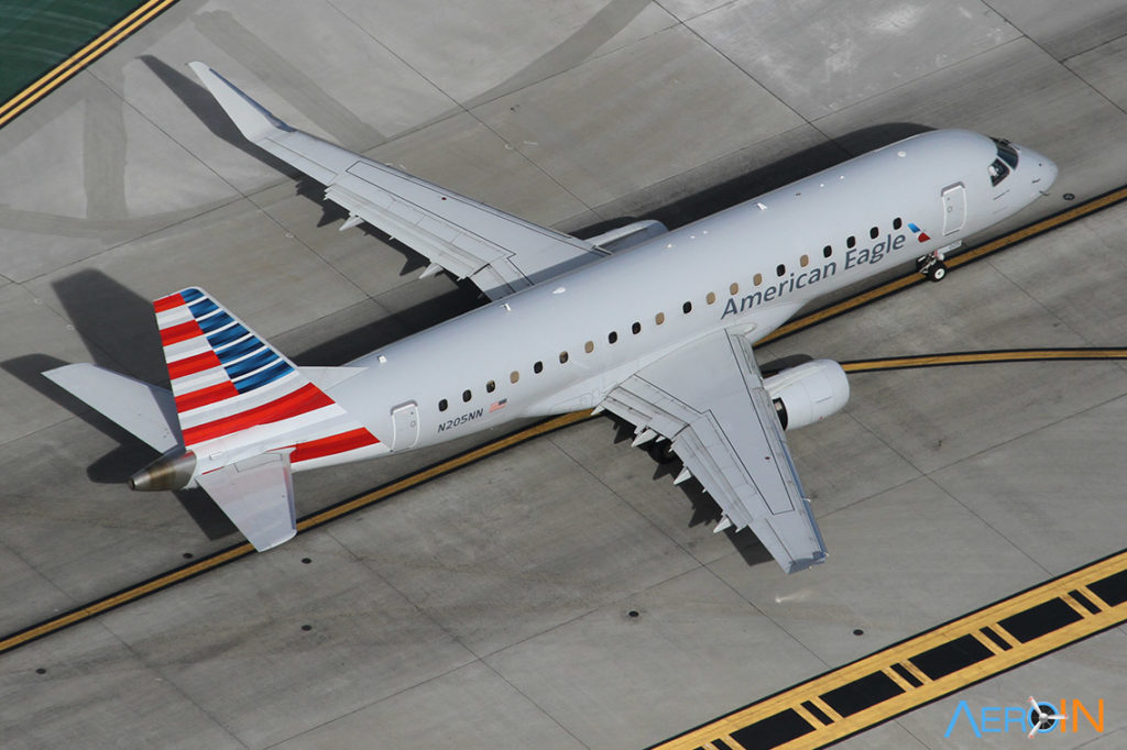 Avião Embraer E175 American Airlines