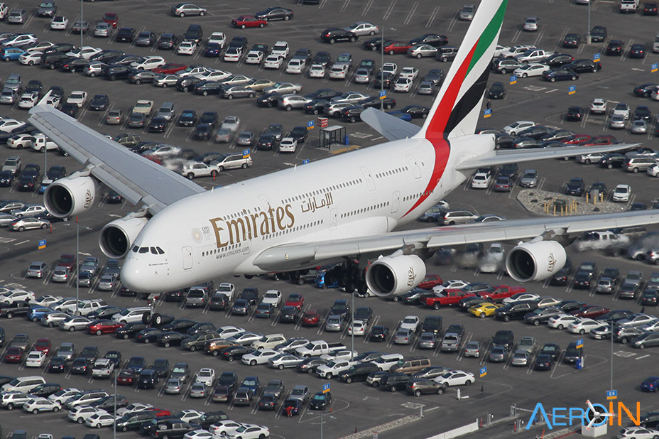 Avião Airbus A380 Emirates