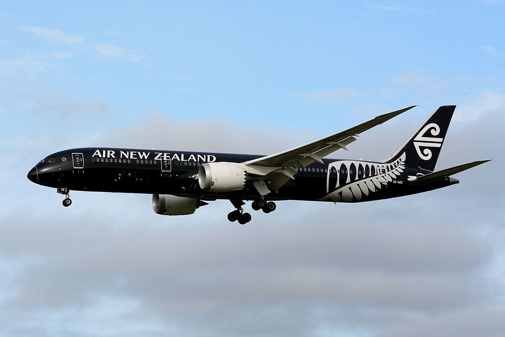 Avião Air New Zealand 787-9 ZK-NZE Preto