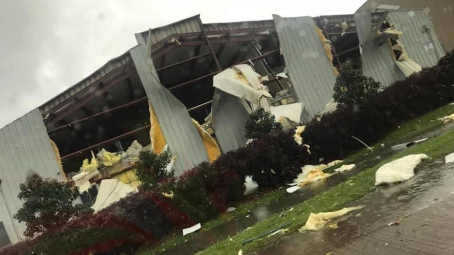 Aeroporto Monroe Destruído Tornado