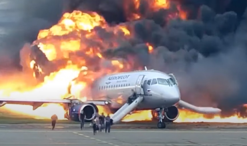 Vídeo Acidente Sukhoi Superjet SSJ100