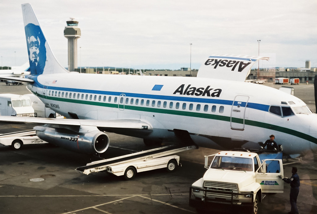 Avião Boeing 737-200 Alaska Airlines