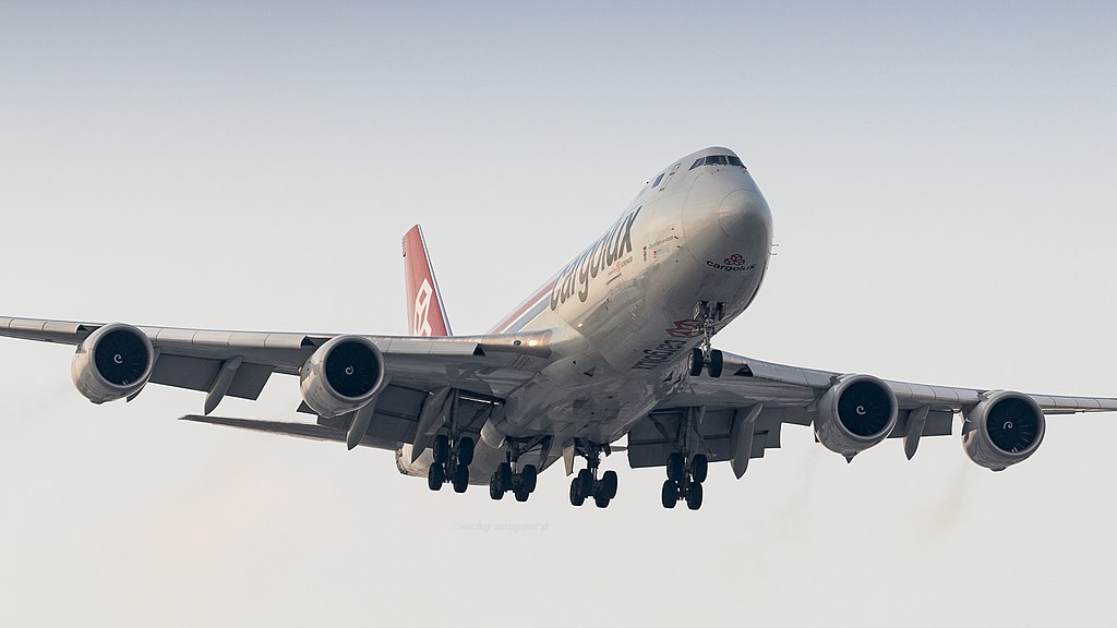 Avião Boeing 747-8F Cargolux