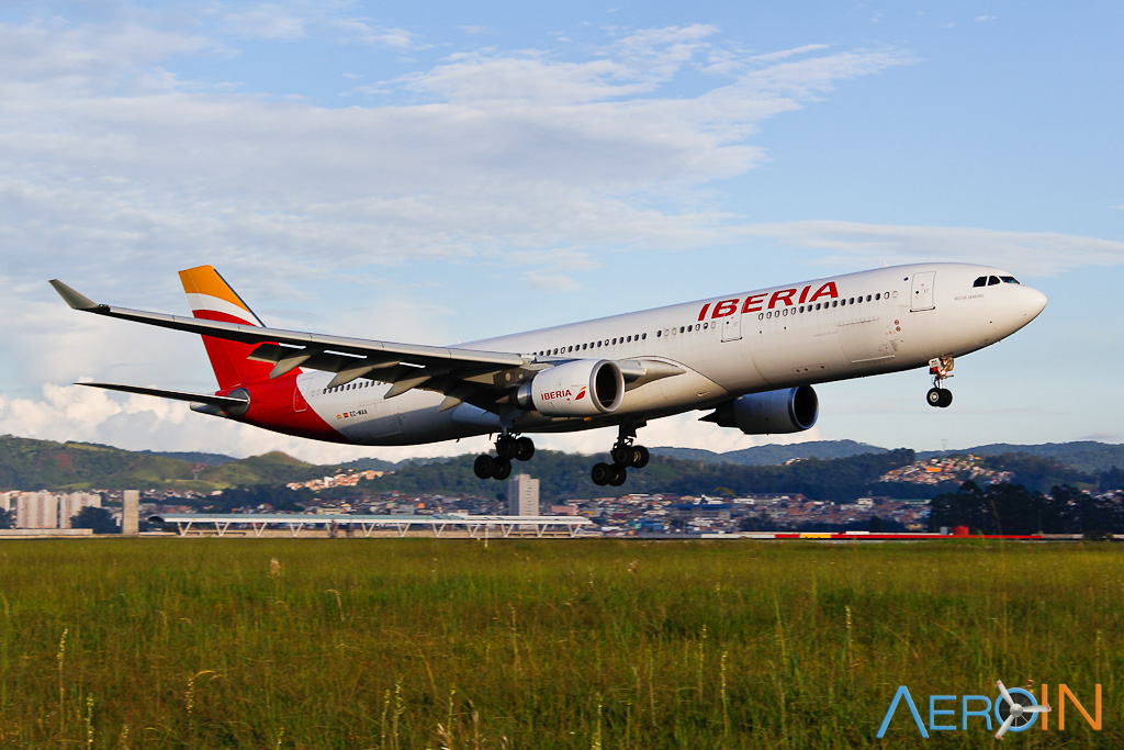 Avião Airbus A330-300 Iberia
