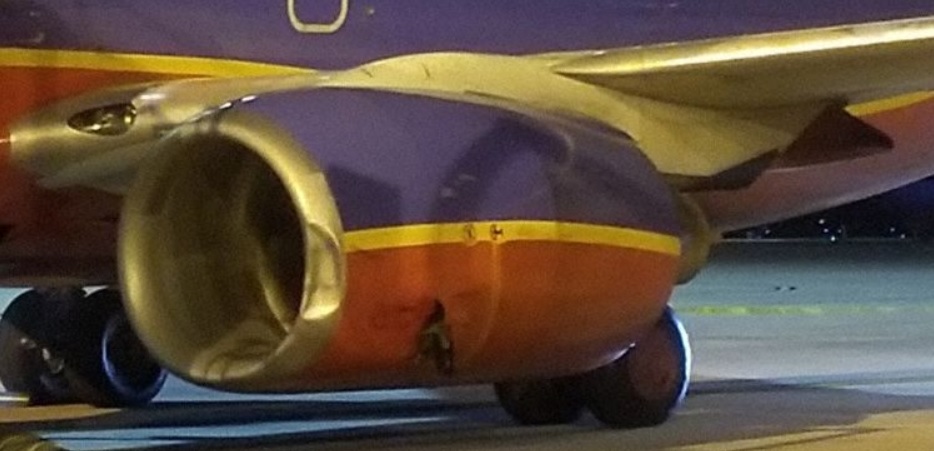 Southwest Boeing 737 Impacto Motor Homem em Austin