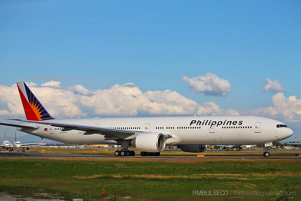 Avião Boeing 777-300ER Philippines Airlines