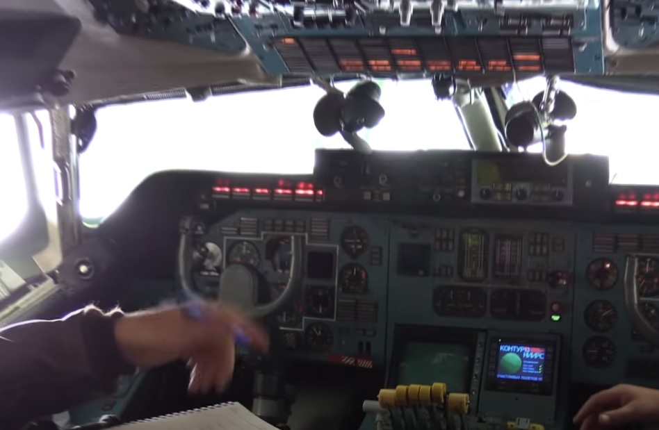 Vídeo Cockpit Antonov AN-225