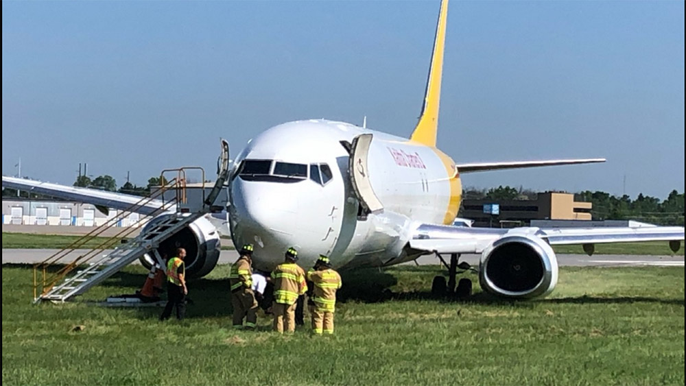Acidente Saída de Pista Boeing 737 Kalitta Charters DHL