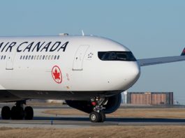 Avião Airbus A330-300 Air Canada