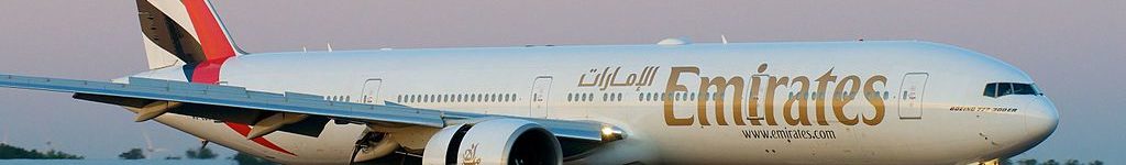Avião Boeing 777-300ER Emirates