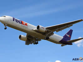 Avião Boeing 767-300F FedEx