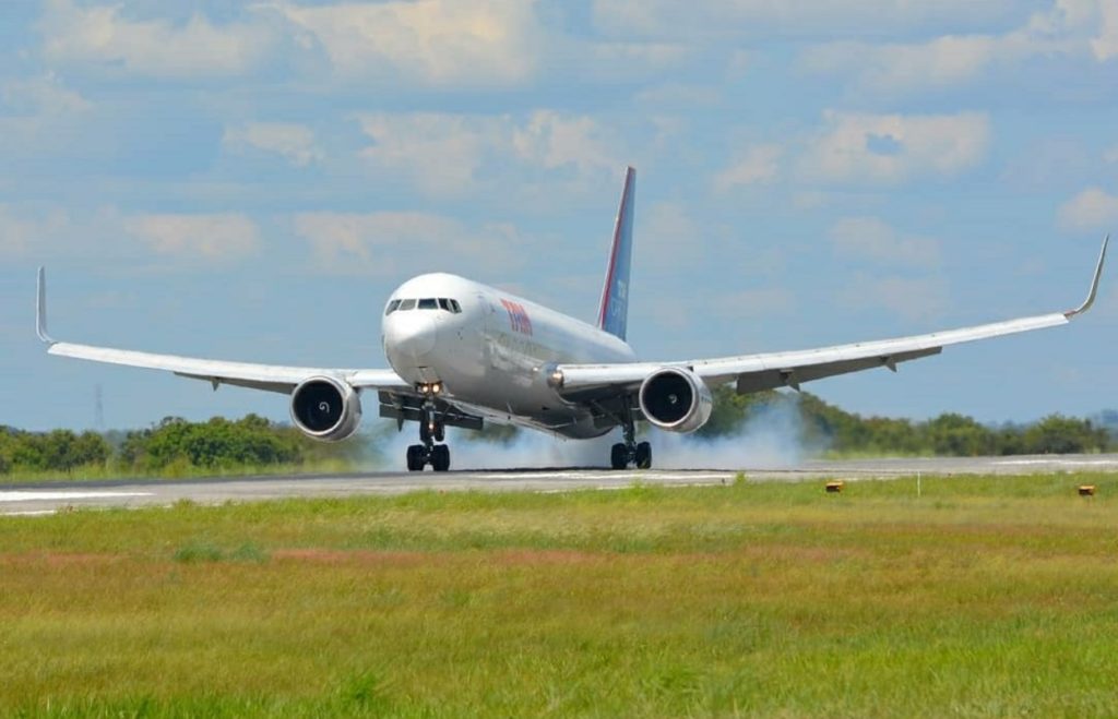 Aeroporto Cuiabá Várzea Grande Marechal Rondon LATAM Tam Cargo 767-300F