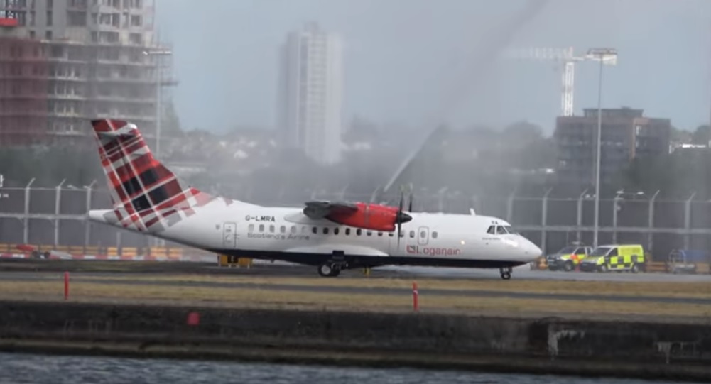 Vídeo ATR 42 BA City Flyer London City