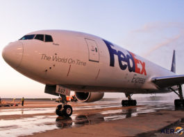 Avião FedEx Boeing 777F