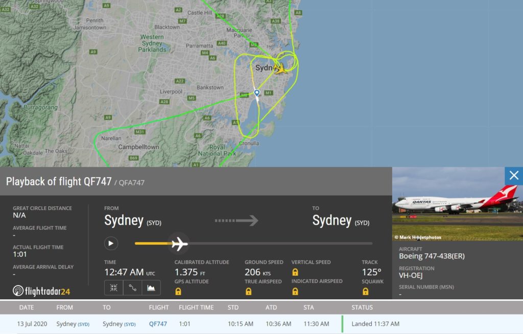FlightRadar24 Voo Despedida 747 Qantas Sydney