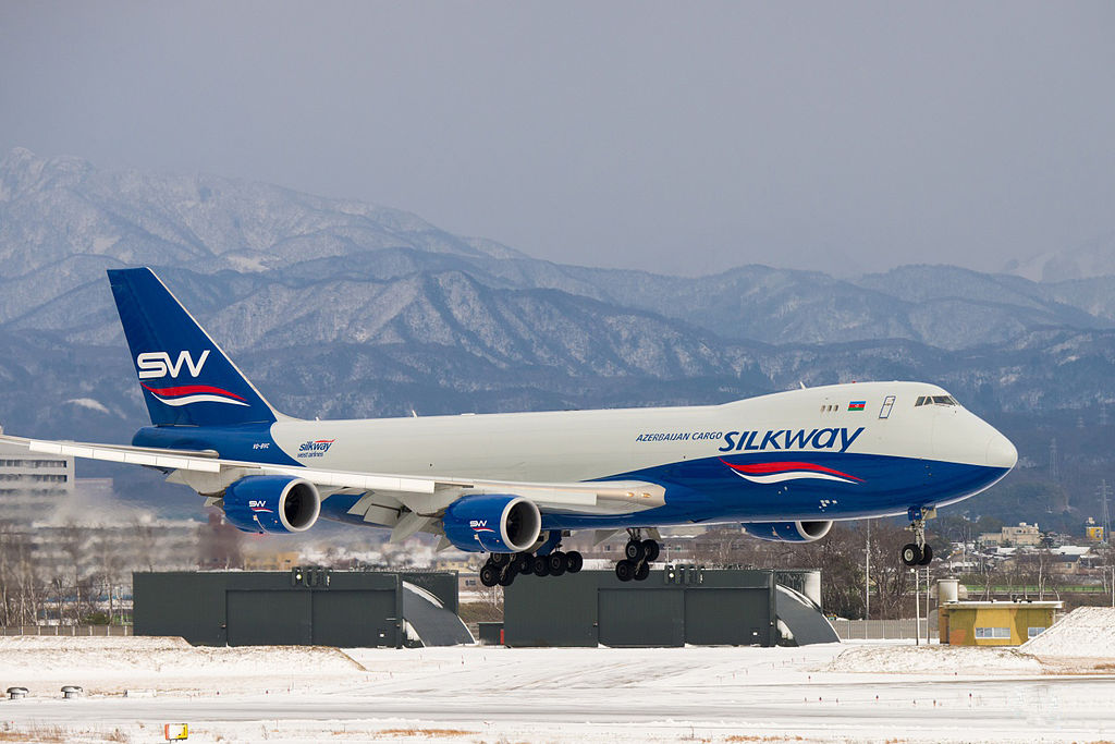 Avião Boeing 747-8F Silkway