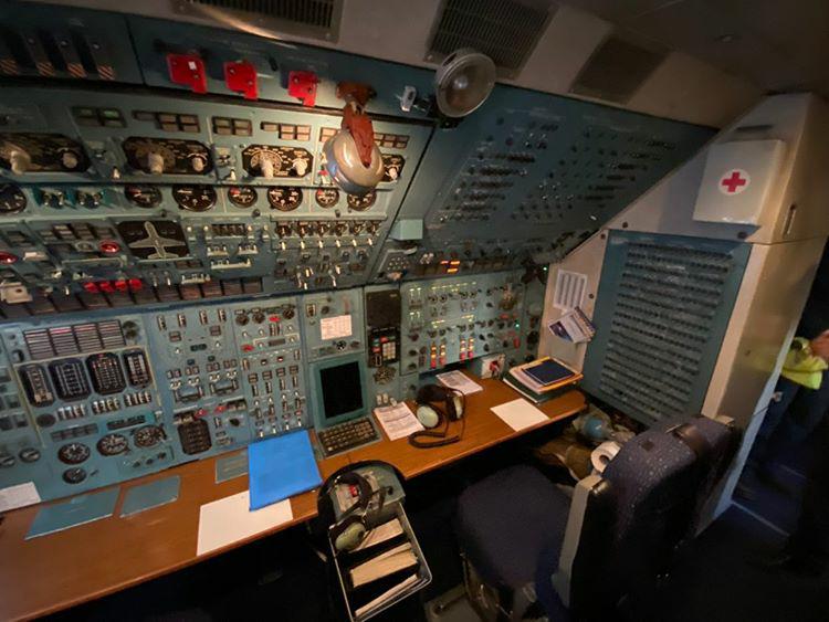Avião Antonov AN-124 Ruslan Interior Cockpit