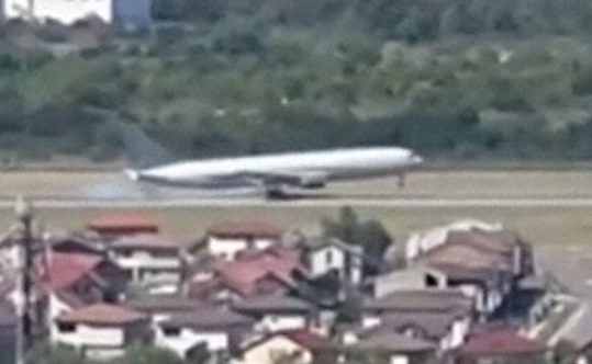 Acidente Boeing 767 Omni Air Trem de Pouso Bucareste