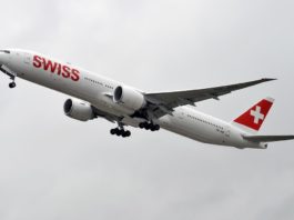 Avião Boeing 777-300ER Swiss