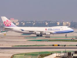 Avião Boeing 747-400F China Airlines Cargo