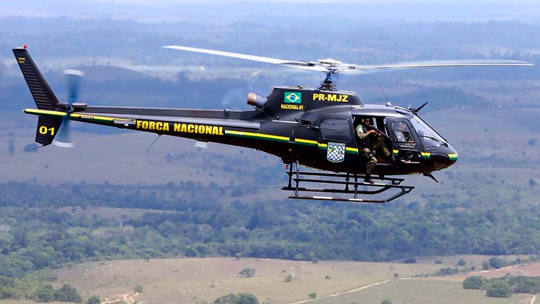 Força Nacional Helicóptero AS 350 Esquilo