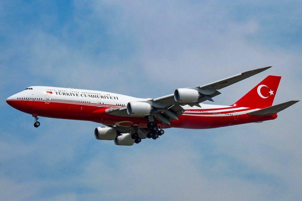 Avião Boeing 747-8I Turquia
