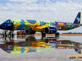 Avião Embraer E195-E2 Azul Ararinha