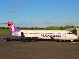 Avião Boeing 717 Hawaiian Airlines