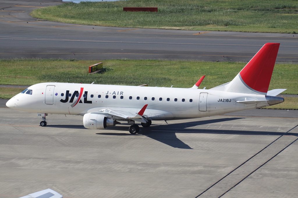 Avião Embraer E170 J-Air JAL