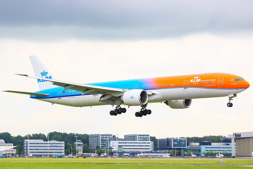 Avião Boeing 777-300ER KLM Orange Pride