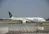 Avião Boeing 777 paquistanês retorna a Toronto após alarme de incêndio no porão de carga Avião Boeing 777-200ER PIA Pakistan International Airlines AP-BMH
