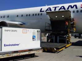 Avião Boeing 767-300F LATAM Cargo Vacinas