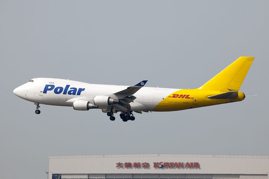 Avião Boeing 747-400F Polar DHL