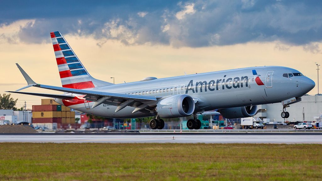 Boeing 737-8 MAX - American Airlines