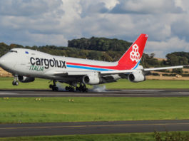 Avião Boeing 747-400F Cargolux