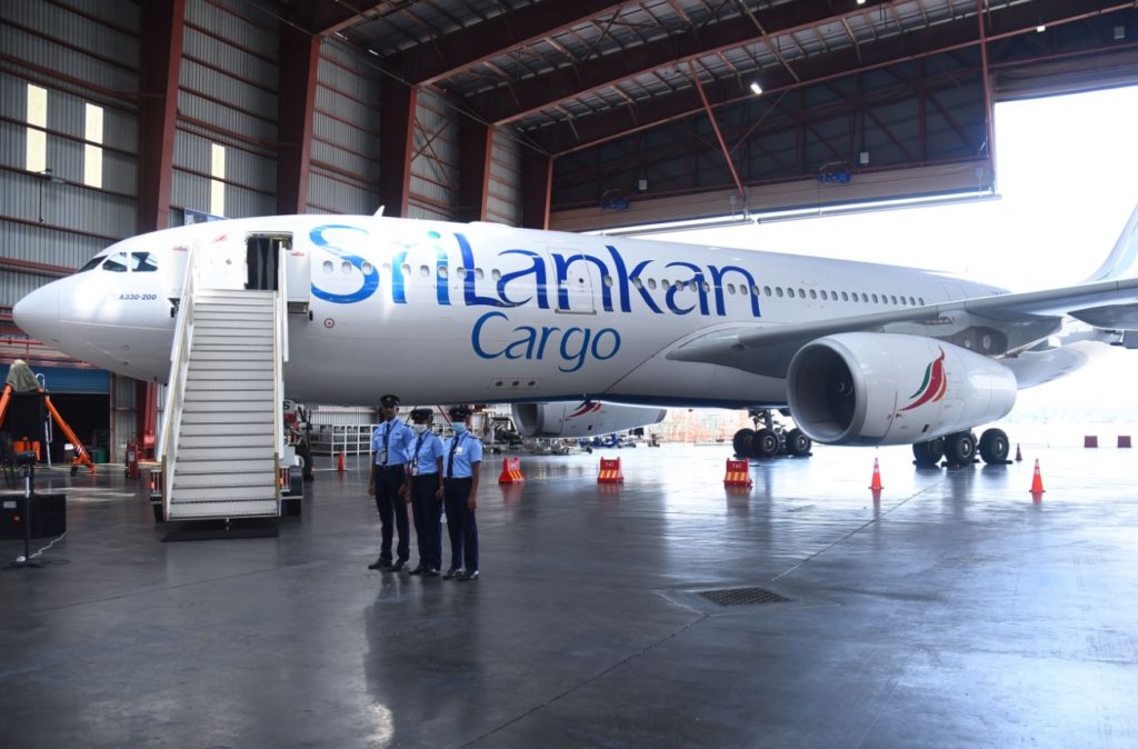 Avião Airbus A330-200 SriLankan Airlines Cargo