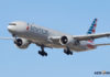 Voo com Boeing 777 da American sofre dupla colisão com pássaros após decolagem dos EUA e segue até o destino